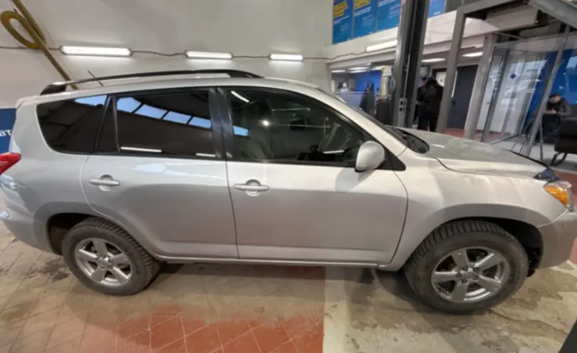Toyota RAV4 2011 года за 8 000 000 тг. в Астана фото 4
