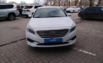 Hyundai Sonata 2016 года за 7 000 000 тг. в Актобе фото 2