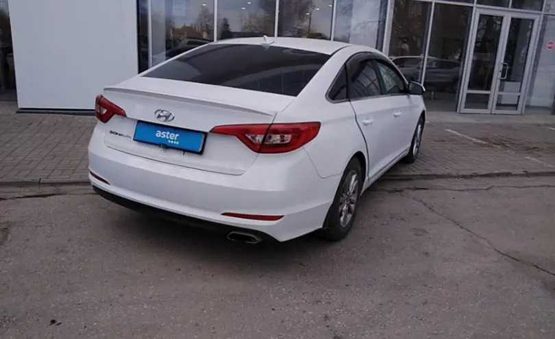 Hyundai Sonata 2016 года за 7 000 000 тг. в Актобе фото 5