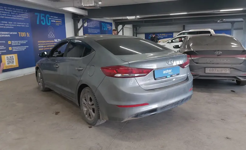 Hyundai Elantra 2018 года за 7 500 000 тг. в Астана фото 4