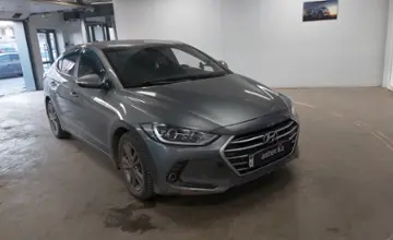 Hyundai Elantra 2018 года за 7 500 000 тг. в Астана фото 2
