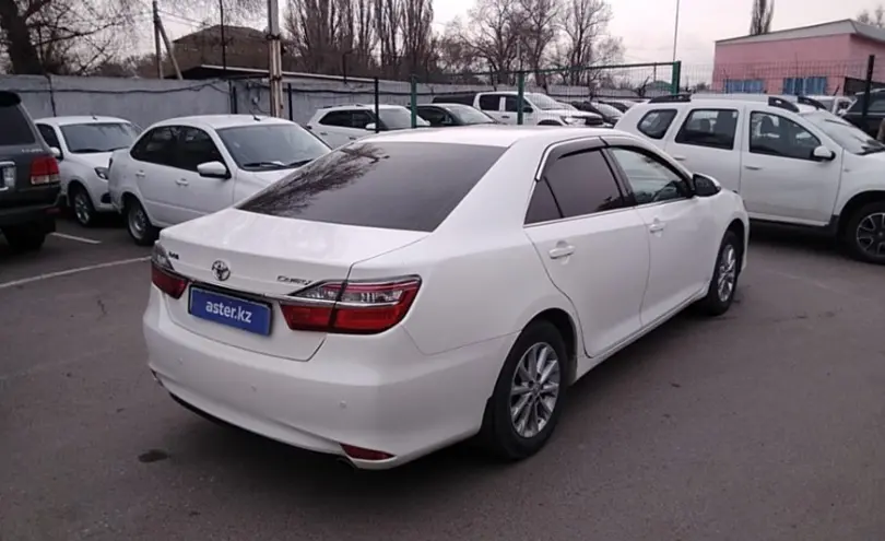Toyota Camry 2015 года за 11 500 000 тг. в Алматы фото 5