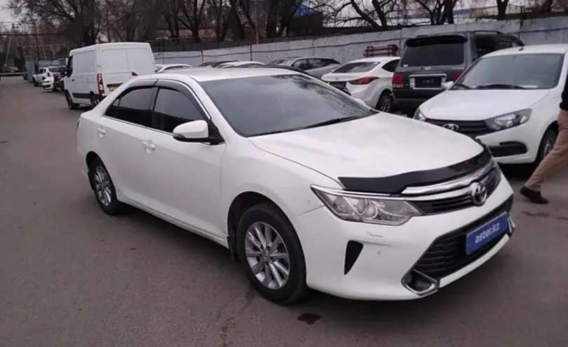 Toyota Camry 2015 года за 11 500 000 тг. в Алматы фото 3