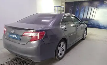 Toyota Camry 2013 года за 9 200 000 тг. в Павлодар