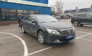 Toyota Camry 2014 года за 8 000 000 тг. в Алматы фото 2