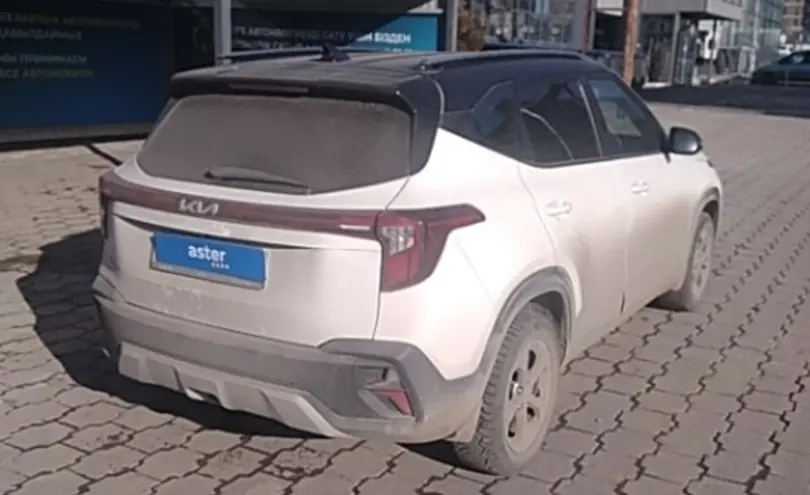 Kia Seltos 2023 года за 11 500 000 тг. в Караганда фото 5