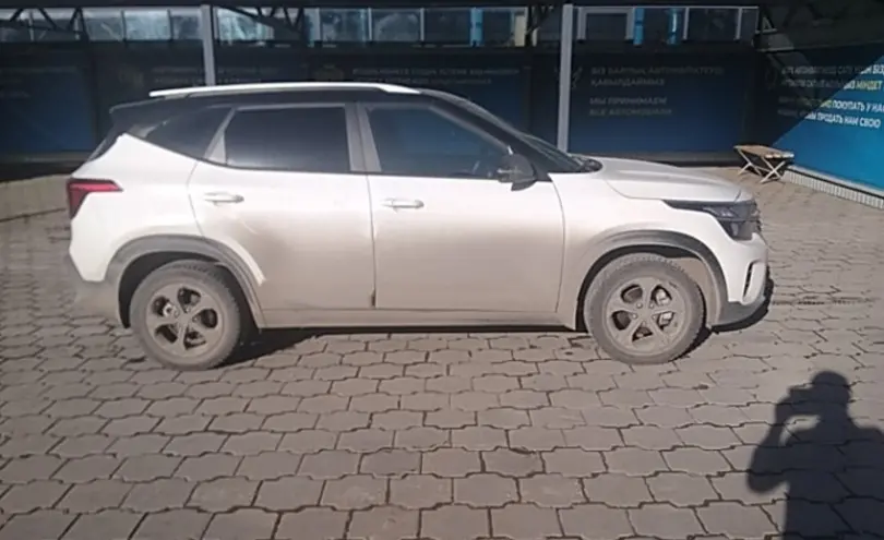 Kia Seltos 2023 года за 11 500 000 тг. в Караганда фото 4