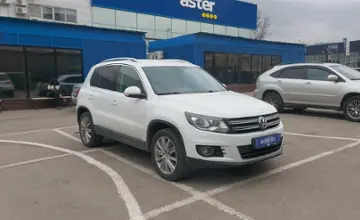 Volkswagen Tiguan 2015 года за 8 000 000 тг. в Алматы фото 2