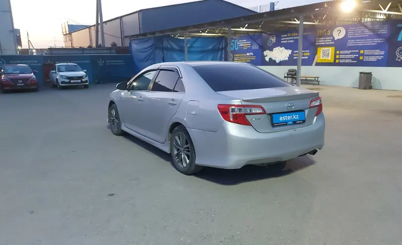 Toyota Camry 2014 года за 9 000 000 тг. в Шымкент фото 4
