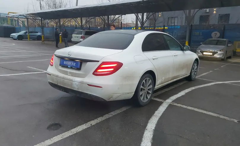 Mercedes-Benz E-Класс 2018 года за 15 000 000 тг. в Алматы фото 3