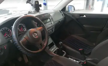 Volkswagen Tiguan 2015 года за 6 300 000 тг. в Астана фото 5