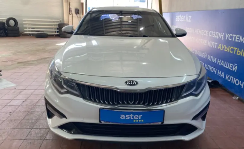 Kia Optima 2019 года за 9 500 000 тг. в Астана фото 2