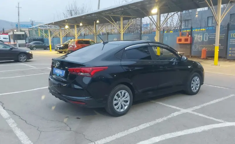 Hyundai Accent 2023 года за 8 200 000 тг. в Алматы фото 3