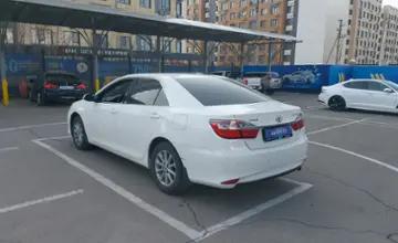 Toyota Camry 2015 года за 11 000 000 тг. в Алматы фото 4