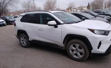 Toyota RAV4 2021 года за 19 000 000 тг. в Актобе фото 4