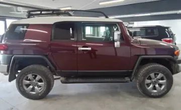 Toyota FJ Cruiser 2007 года за 14 000 000 тг. в Астана фото 4