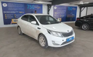 Kia Rio 2013 года за 5 000 000 тг. в Астана фото 2