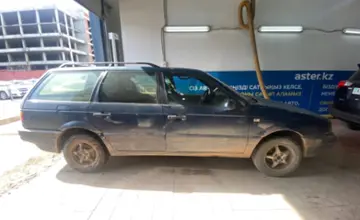 Volkswagen Passat 1990 года за 1 000 000 тг. в Астана фото 4