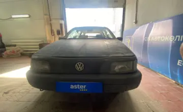 Volkswagen Passat 1990 года за 1 000 000 тг. в Астана фото 2