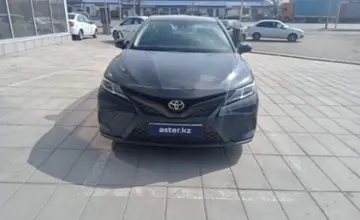 Toyota Camry 2020 года за 14 300 000 тг. в Уральск фото 2
