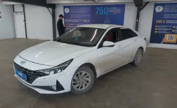 Hyundai Elantra 2022 года за 9 500 000 тг. в Астана фото 1