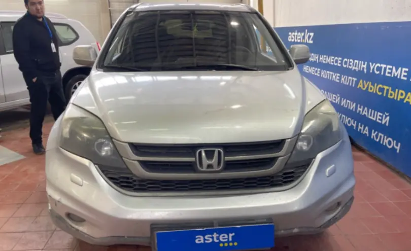 Honda CR-V 2011 года за 8 000 000 тг. в Астана фото 2