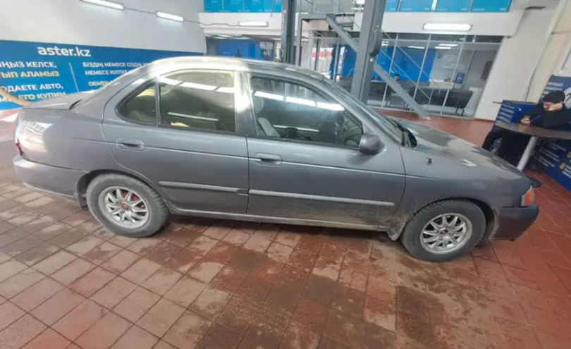 Nissan Sentra 2001 года за 2 000 000 тг. в Астана фото 4