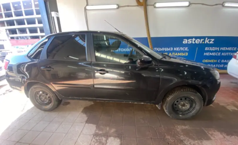 LADA (ВАЗ) Granta 2018 года за 3 500 000 тг. в Астана фото 4
