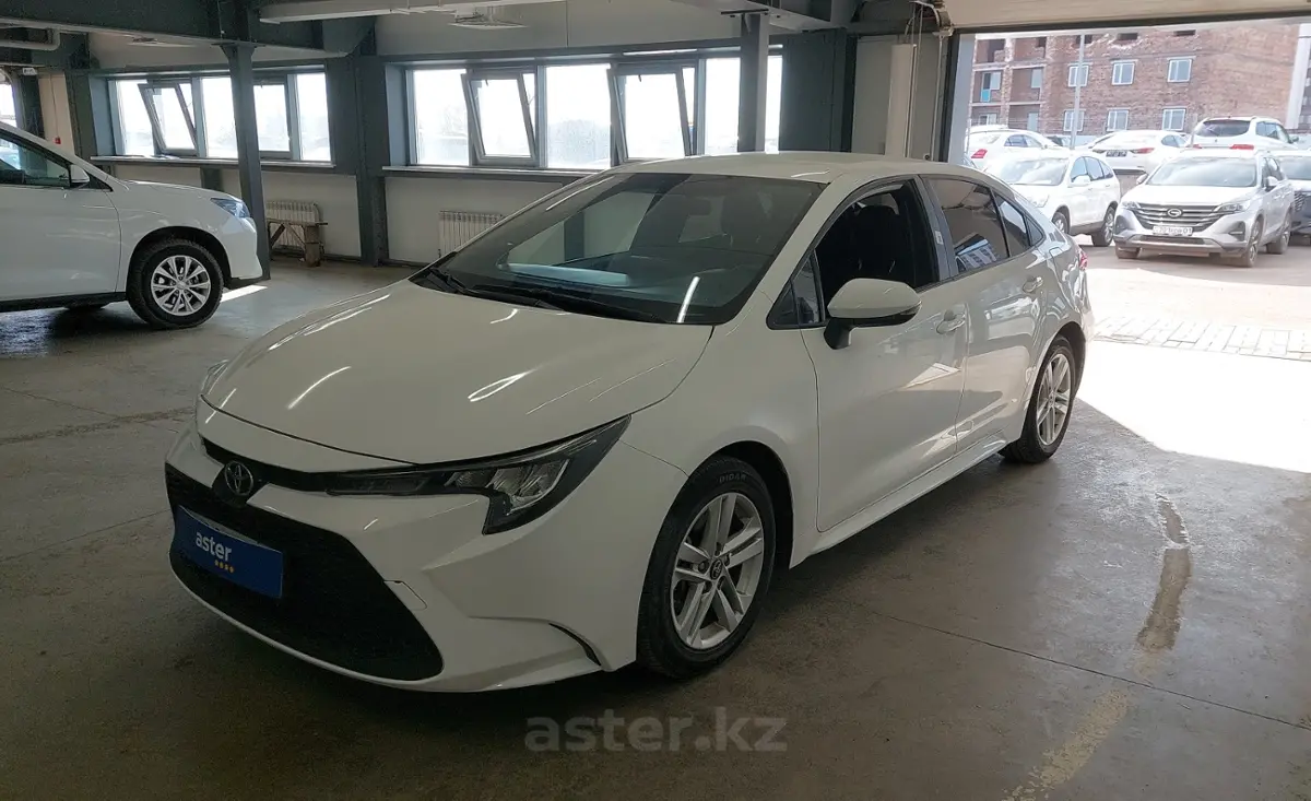 Toyota Corolla 2021 года за 9 400 000 тг. в Астана