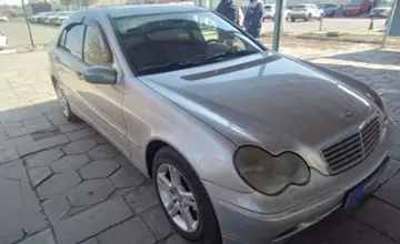 Mercedes-Benz C-Класс 2003 года за 3 000 000 тг. в Талдыкорган фото 3