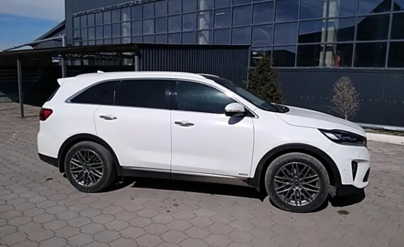 Kia Sorento 2018 года за 15 000 000 тг. в Караганда фото 4