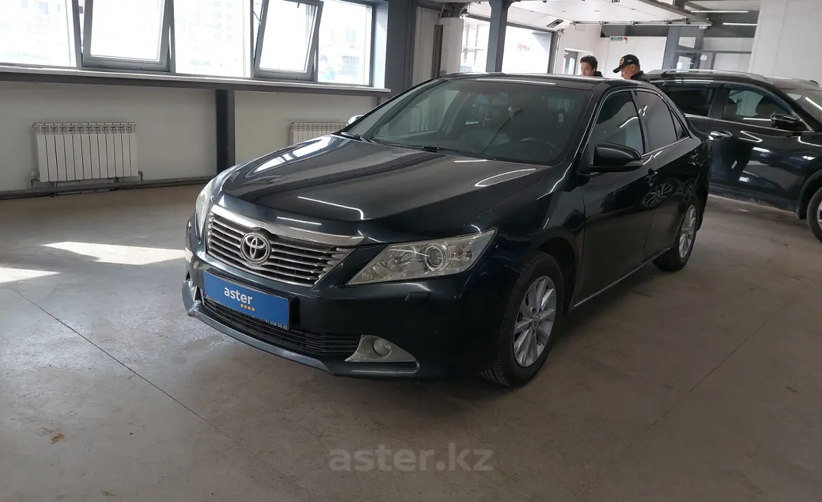 Toyota Camry 2012 года за 8 500 000 тг. в Астана