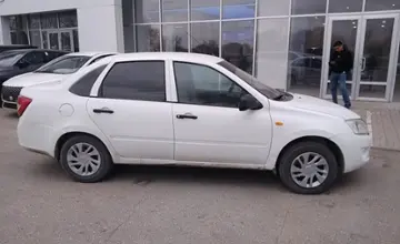 LADA (ВАЗ) Granta 2014 года за 3 000 000 тг. в Актобе фото 4