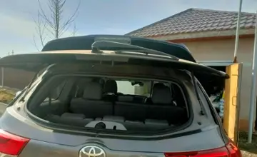Toyota Highlander 2017 года за 18 000 000 тг. в Астана