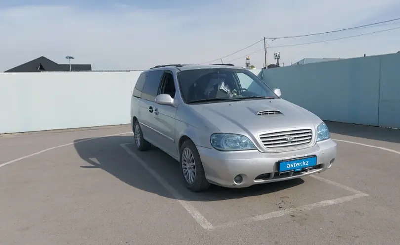 Kia Carnival 2001 года за 3 500 000 тг. в Шымкент фото 2