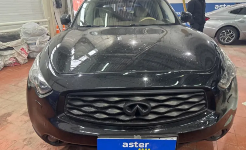 Infiniti FX 2008 года за 10 000 000 тг. в Астана фото 2