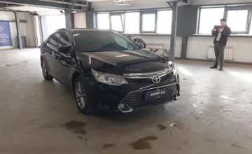 Toyota Camry 2016 года за 11 500 000 тг. в Астана фото 2