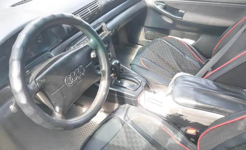 Audi A4 1996 года за 1 300 000 тг. в Алматы фото 5