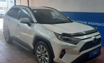 Toyota RAV4 2021 года за 17 000 000 тг. в Астана фото 3