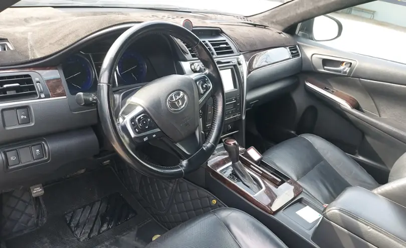 Toyota Camry 2017 года за 11 000 000 тг. в Шымкент фото 5