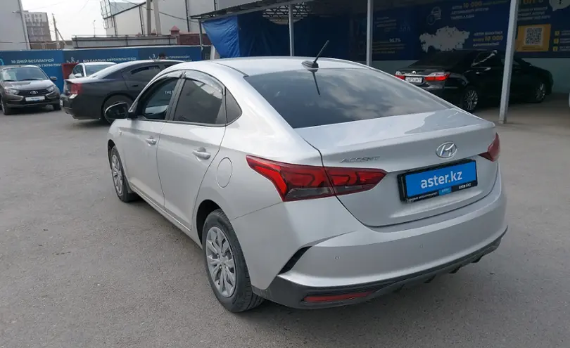 Hyundai Accent 2020 года за 8 000 000 тг. в Шымкент фото 4