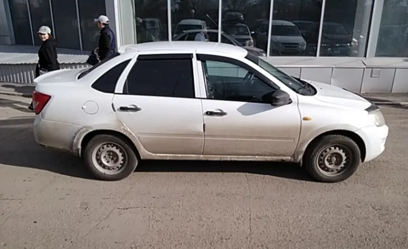 LADA (ВАЗ) Granta 2014 года за 1 800 000 тг. в Костанай фото 4