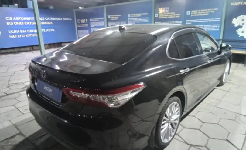 Toyota Camry 2019 года за 14 000 000 тг. в Талдыкорган фото 5
