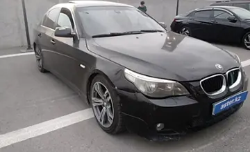 BMW 5 серии 2006 года за 3 500 000 тг. в Шымкент фото 3