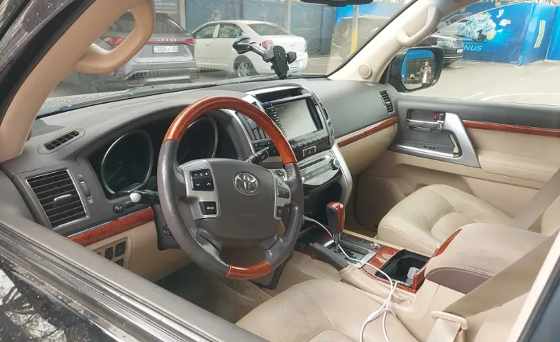 Toyota Land Cruiser 2013 года за 25 000 000 тг. в Алматы фото 5