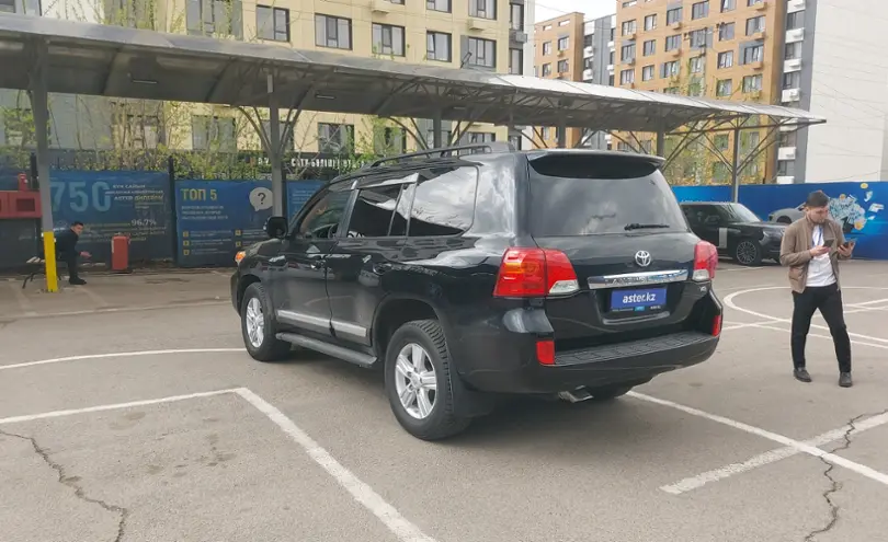 Toyota Land Cruiser 2013 года за 25 000 000 тг. в Алматы фото 4