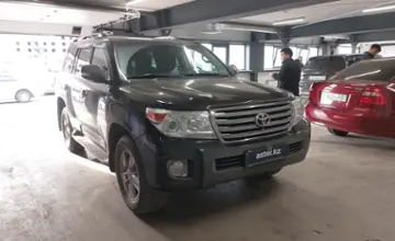Toyota Land Cruiser 2015 года за 26 500 000 тг. в Астана фото 2