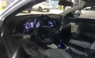Hyundai Elantra 2016 года за 6 500 000 тг. в Алматы фото 5