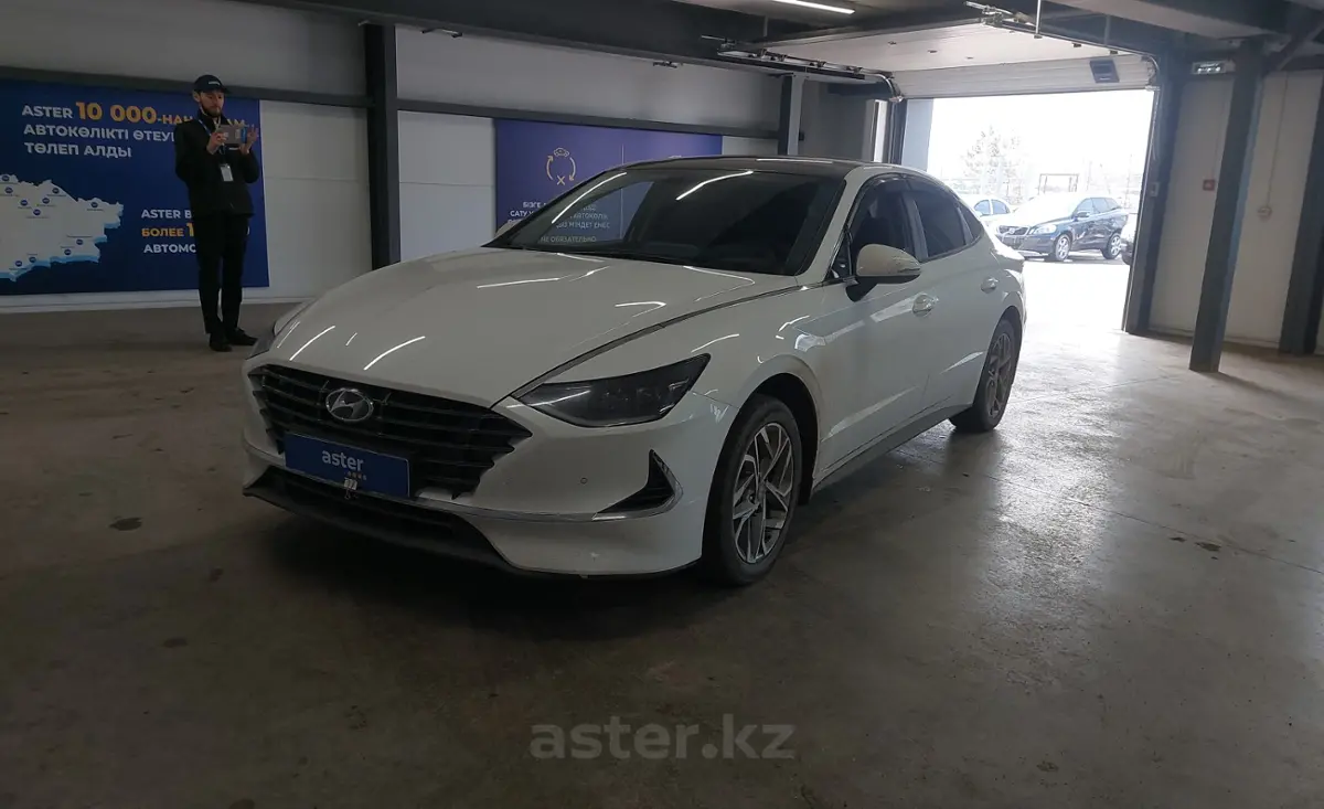 Hyundai Sonata 2023 года за 12 500 000 тг. в Астана