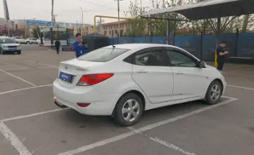 Hyundai Solaris 2012 года за 3 500 000 тг. в Алматы фото 3